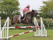 Image 27 in ABI AND BECKY. SHOW JUMPING. 19 AUGUST 2018