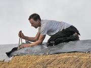 Image 33 in ST. EDMUNDS CHURCH KESSINGLAND. THE RE THATCHING EVENT.