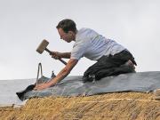 Image 34 in ST. EDMUNDS CHURCH KESSINGLAND. THE RE THATCHING EVENT.